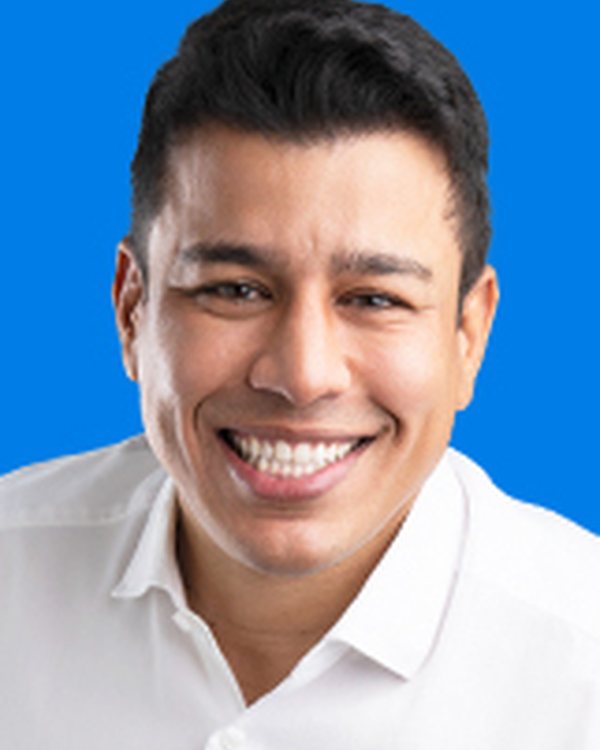 Retrato de Adailton Fúria
